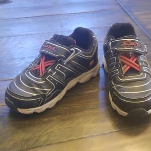 Cars Lightning McQueen Light Up Sneakers